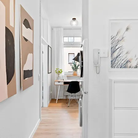 Helle Zentrumsnahe Familienfreundliche Apartment