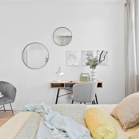 Appartement Helle Zentrumsnahe Familienfreundliche *